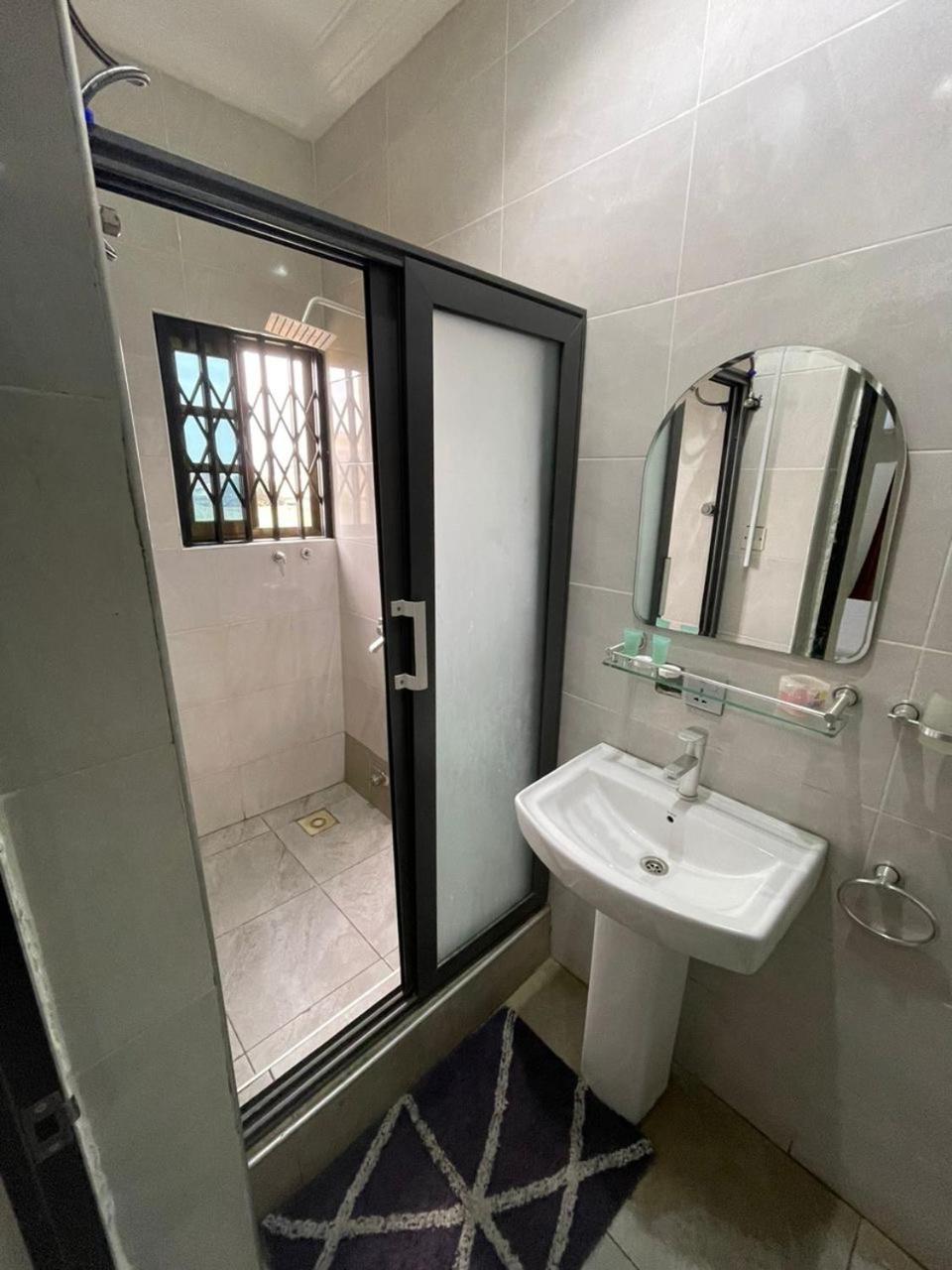 Cloud9 Luxury Apartments 아크라 외부 사진